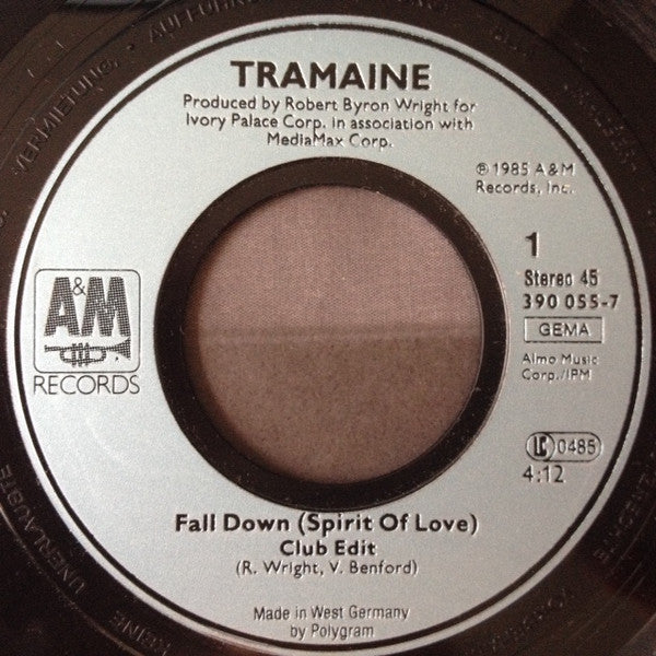 Tramaine : Fall Down (Spirit Of Love) (7",45 RPM)