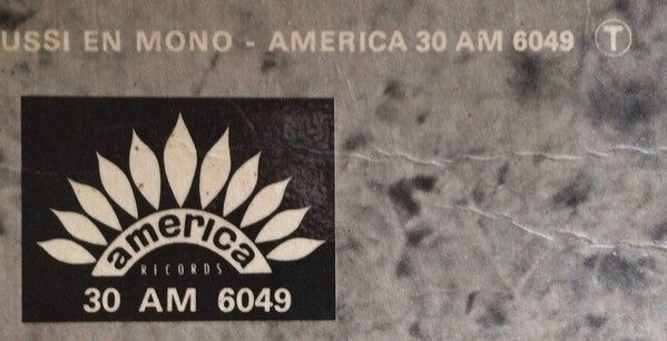 Creedence Clearwater Revival : Creedence Clearwater Revival (LP,Album,Reissue,Stereo)