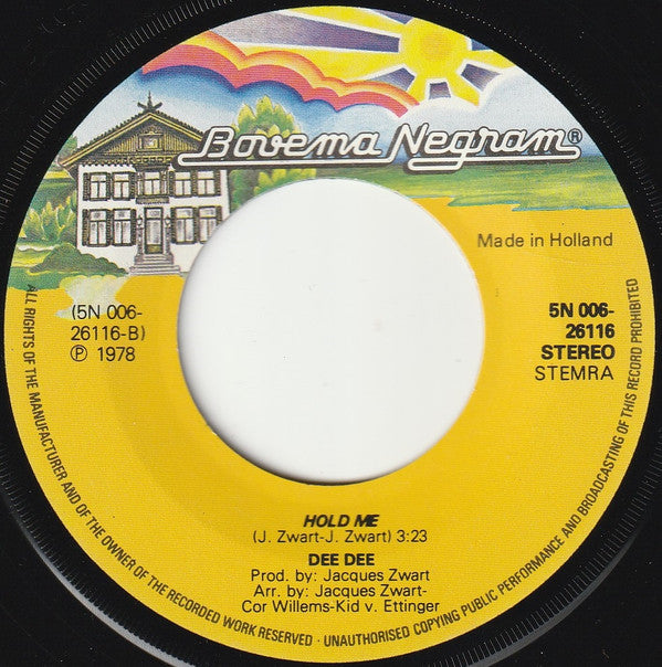 Dee Dee (13) : Give Me Something (7", Single)