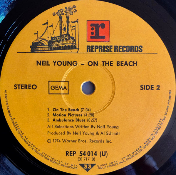 Neil Young : On The Beach (LP, Album)