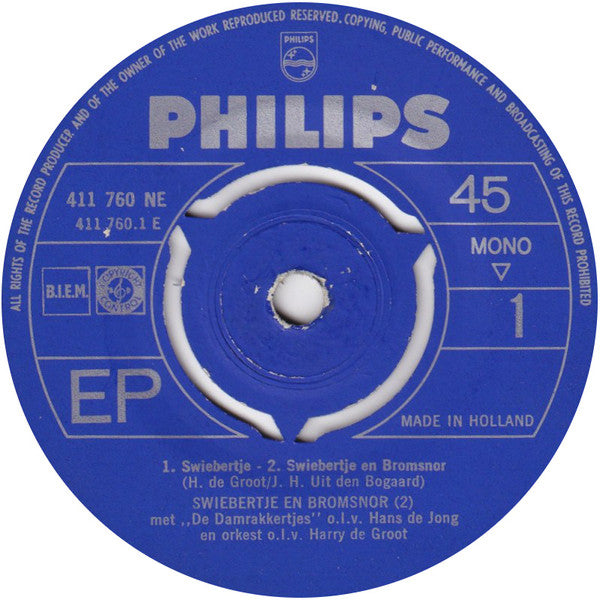 Swiebertje : Swiebertje En Bromsnor / Swiebertje's Zwerverslied / De Keuken Van Saartje / Swiebertje (7",EP,Mono)