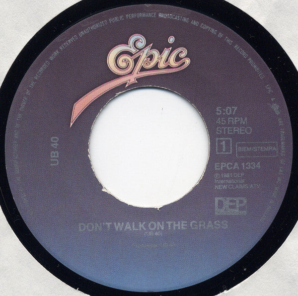 UB40 : Don't Walk On The Grass (7",45 RPM,Single,Stereo)