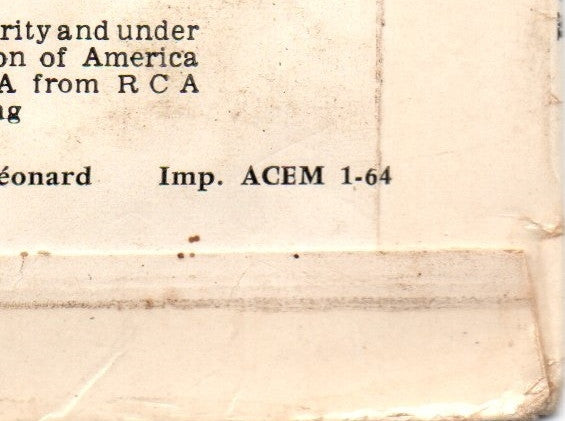 Sacha Distel : Il Tient Le Monde (7",45 RPM,EP)