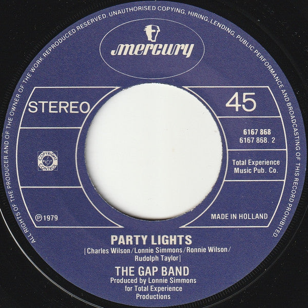 Gap Band, The : Steppin' (Out) (7",45 RPM,Single,Stereo)