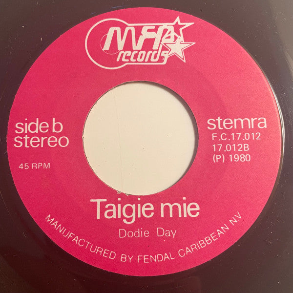 Dodie Day : Dansa (7",45 RPM)