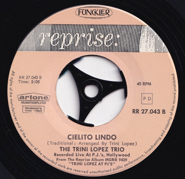 Trini Lopez : This Land Is Your Land / Cielito Lindo (7",45 RPM,Single)