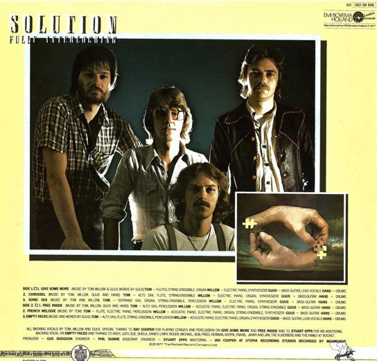 Solution (4) : Fully Interlocking (LP,Album)