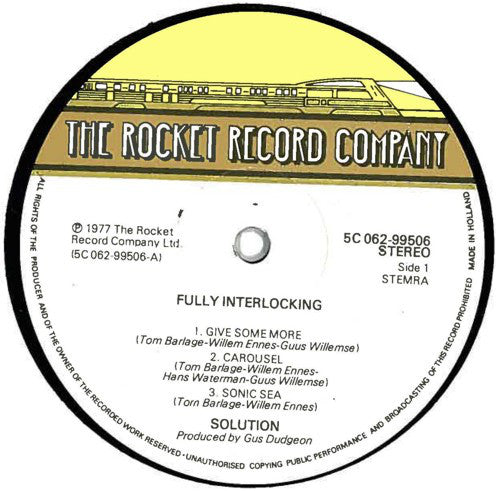 Solution (4) : Fully Interlocking (LP,Album)