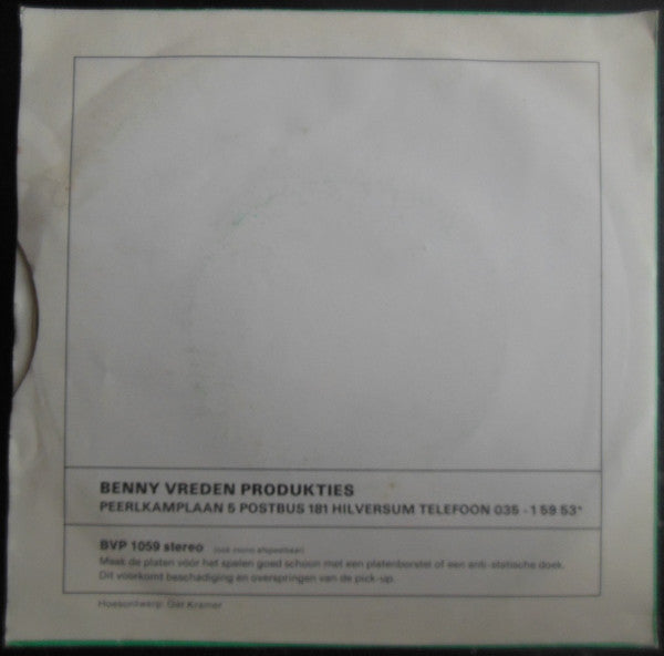 Frans Luyt : Schaapjes Bij De Stal / Kerstmis Bij De Brievenbus (7",45 RPM)