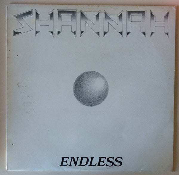 Shannah (2) : Endless (12",33 ⅓ RPM)