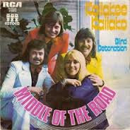 Middle Of The Road : Kailakee Kailako / Blind Detonation (7",45 RPM,Single,Stereo)