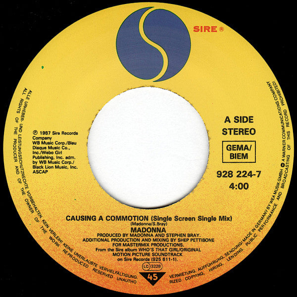 Madonna : Causing A Commotion (7",45 RPM,Single,Stereo)