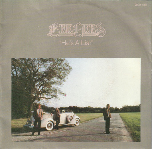 Bee Gees : He's A Liar (7",45 RPM,Single,Stereo)